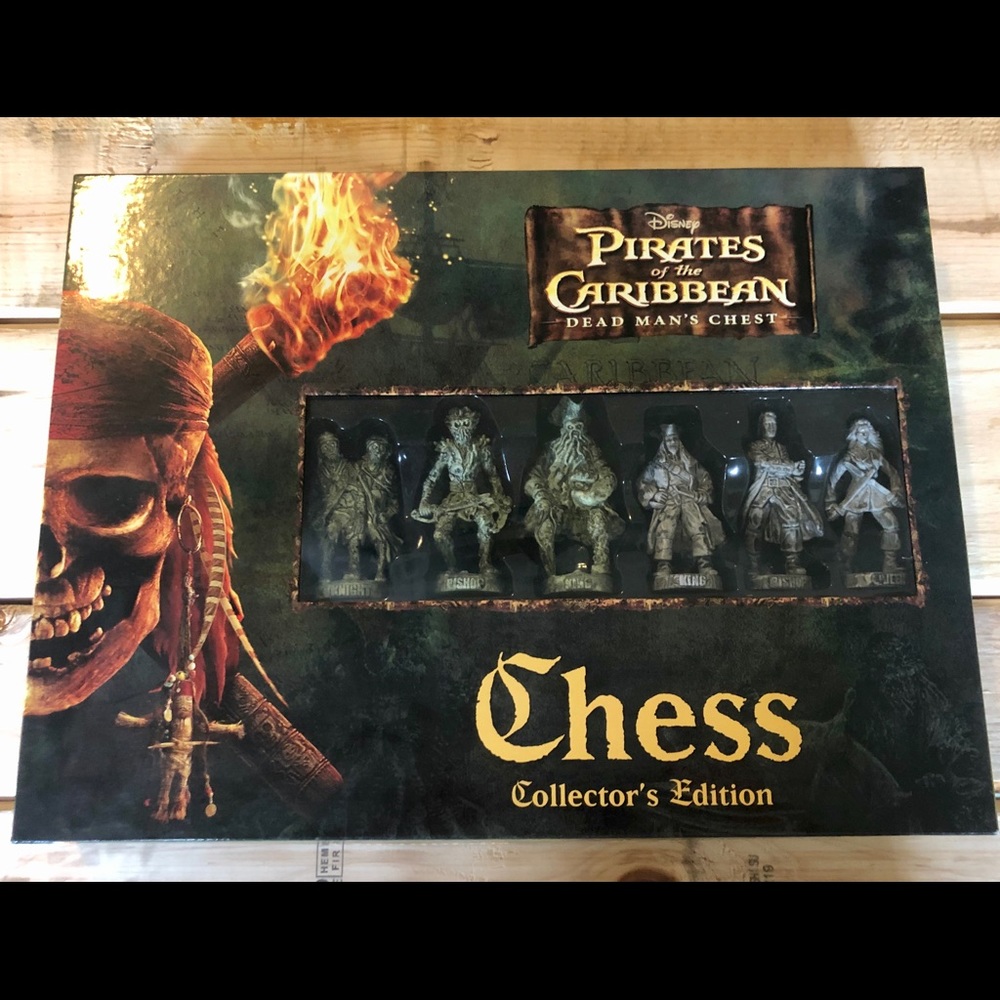 Pirates of the Caribbean Chess Set